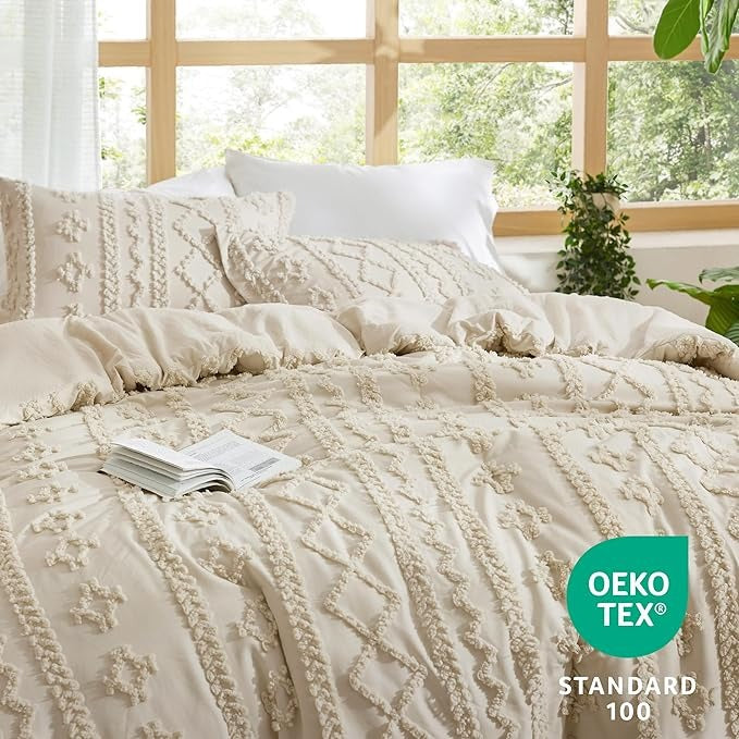 WANDERLLY - BOHO DELUXE TUFTED DECORATIVE COMFORTER SET